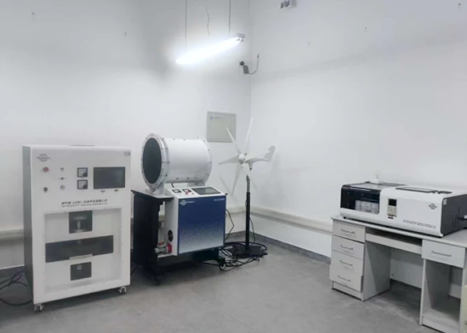 En 2026, se entreg&oacute; con &eacute;xito un nuevo lote de equipos experimentales de ense&ntilde;anza de almacenamiento de energ&iacute;a de aire comprimido, lo que dot&oacute; a las universidades de tecnolog&iacute;a de micronewton para la ense&ntilde;anza de nuevas energ&iacute;as.