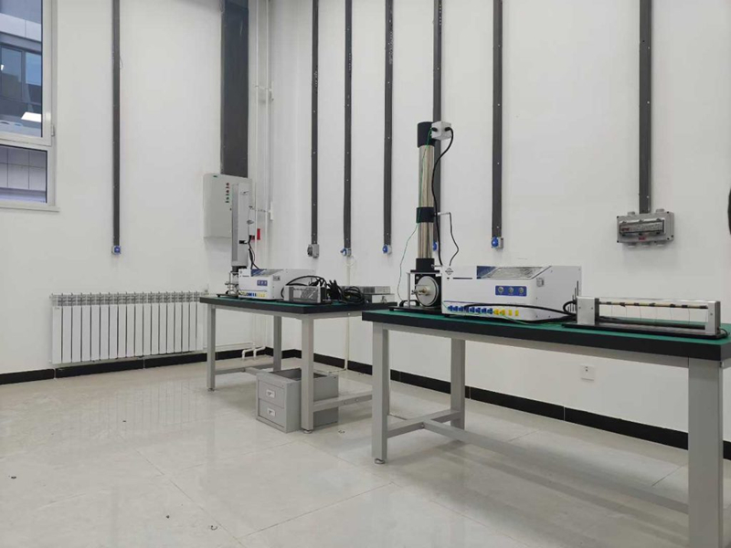 Entrega exitosa del equipo de enseñanza de termodinámica y transferencia de calor de MicroNewton