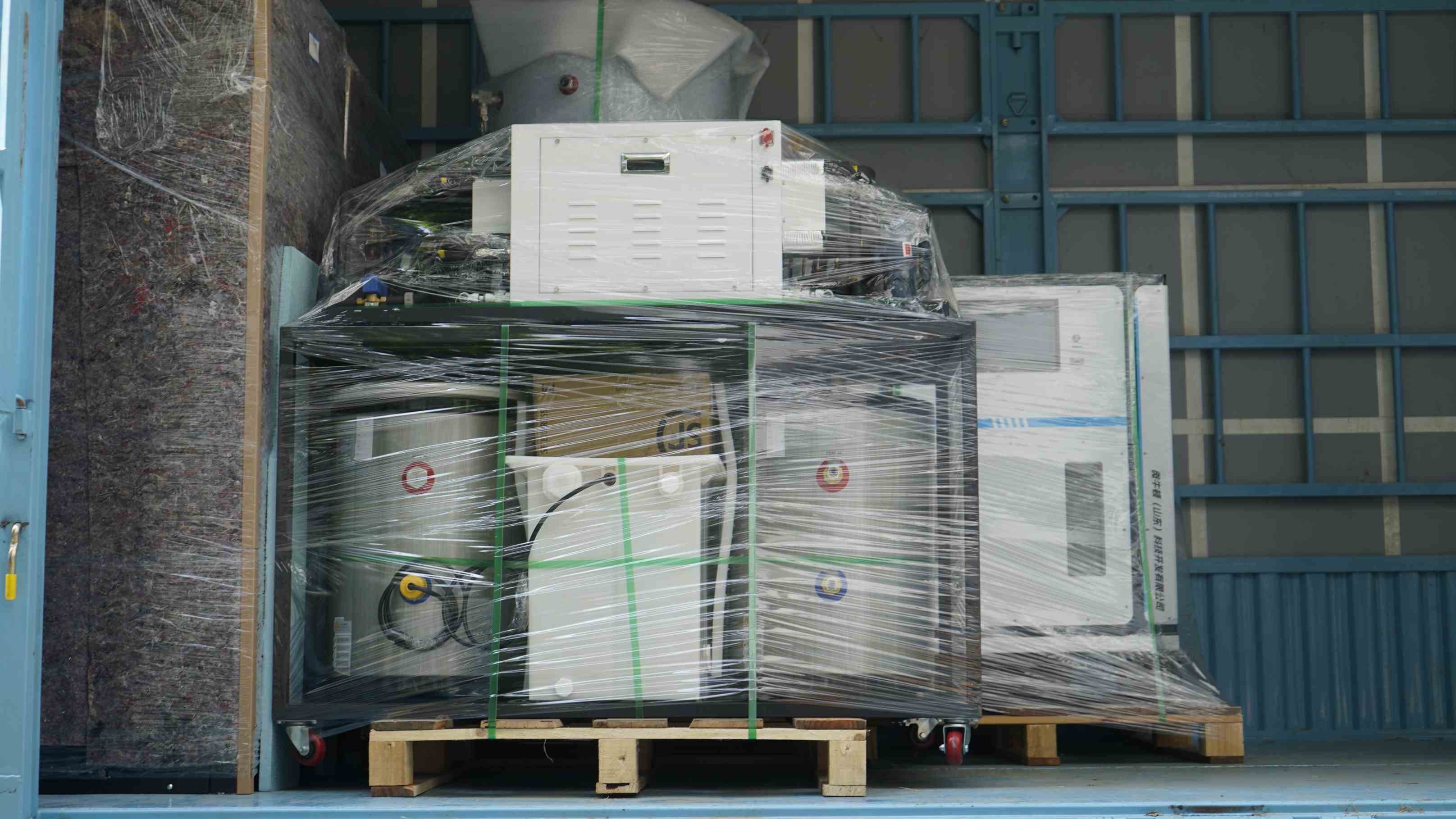 Sistema de laboratorio de energía de fuentes múltiples entregado para la enseñanza y la investigación universitarias 