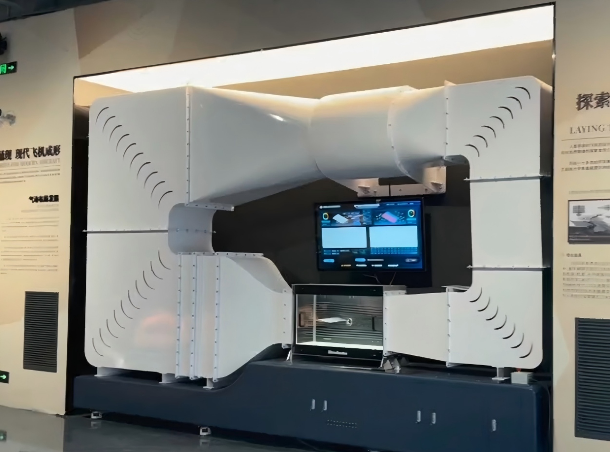 El túnel de viento personalizado del Museo de Aviación da vida a la aerodinámica en la Universidad Politécnica Northwestern